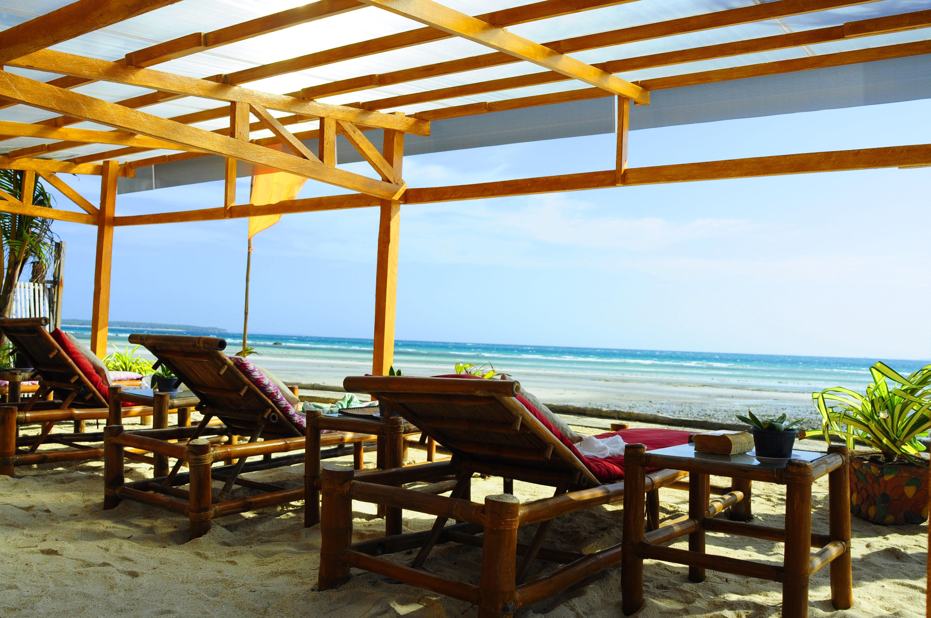 The Coral Blue Oriental Beach Villas And Suites Santa Fe  Exterior foto